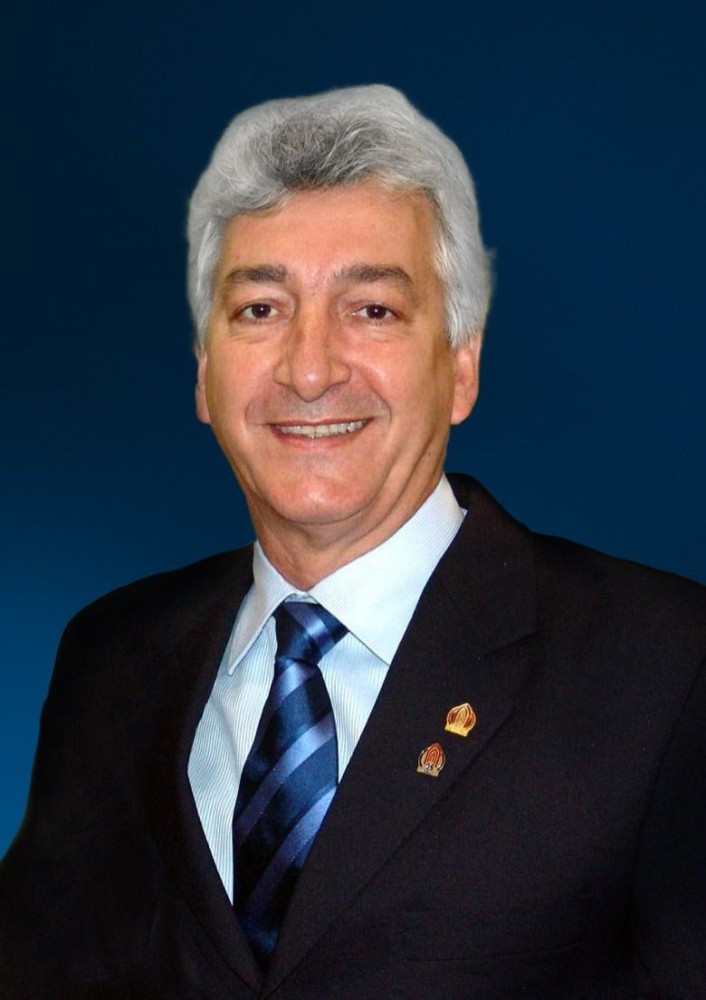 Cláudio Santili e a Moderna Ortopedia Brasileira (1952–2026)